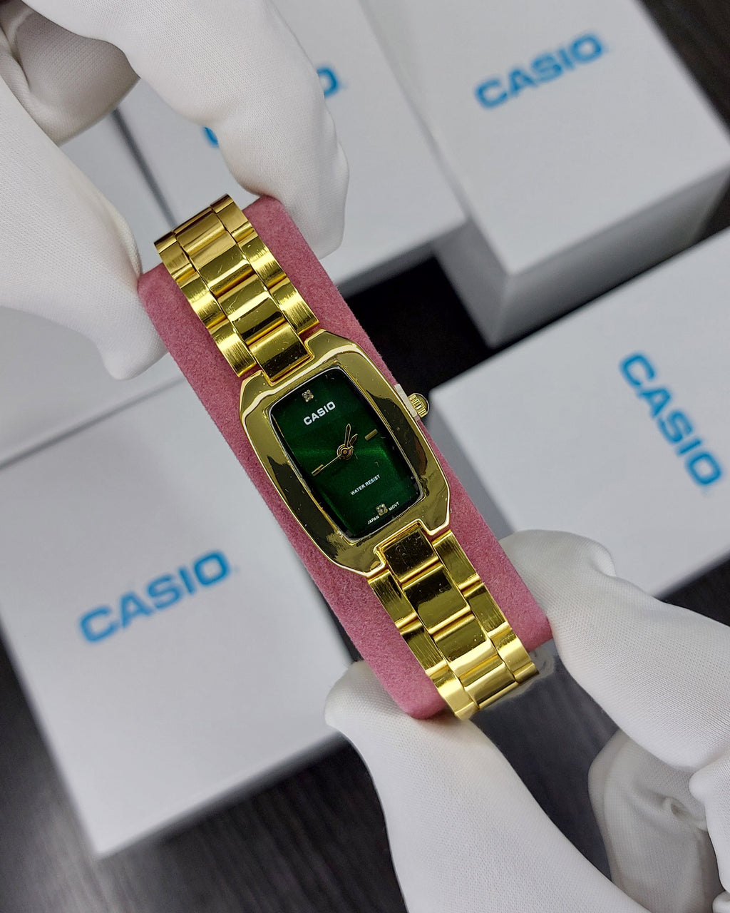 Montre Casio Quartz "Gold"