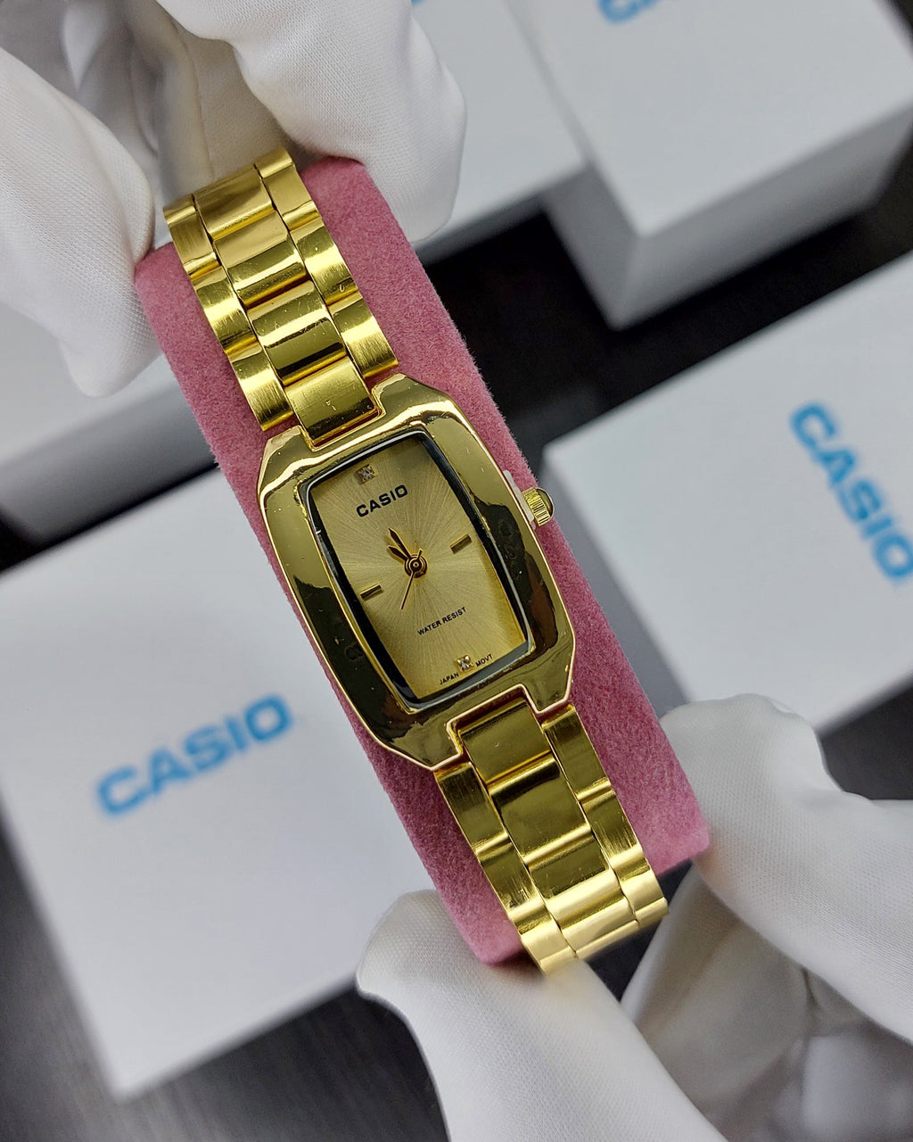 Montre Casio Quartz "Gold"